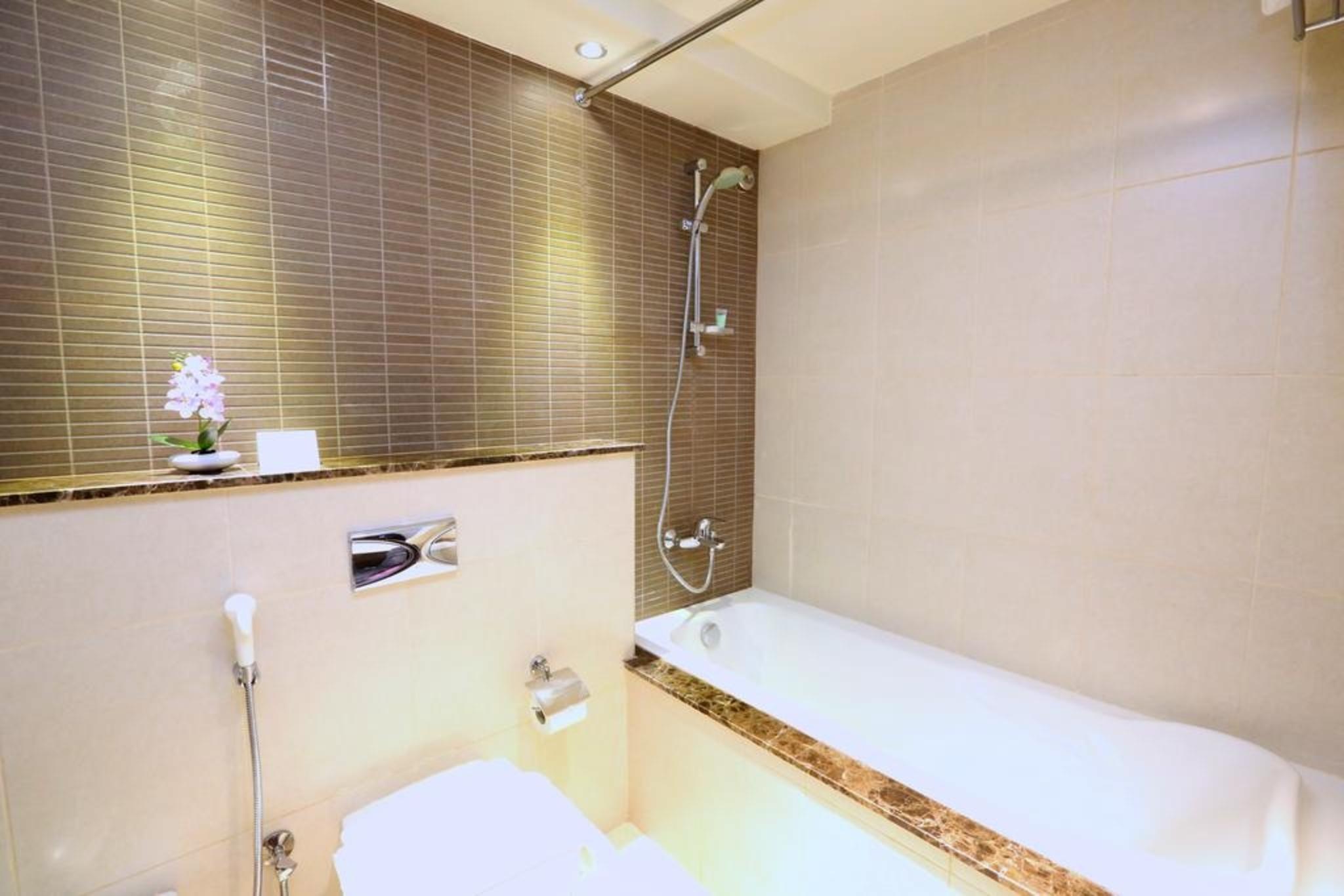 Nehal Hotel Абу Даби Екстериор снимка